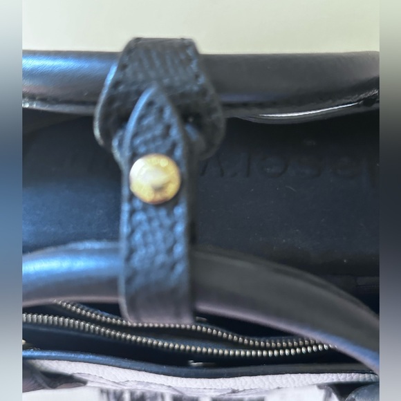 Burberry Limited Addition bag - Picture 7 of 12